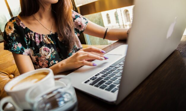 Tem um notebook desligando do nada? Saiba o que pode ser!