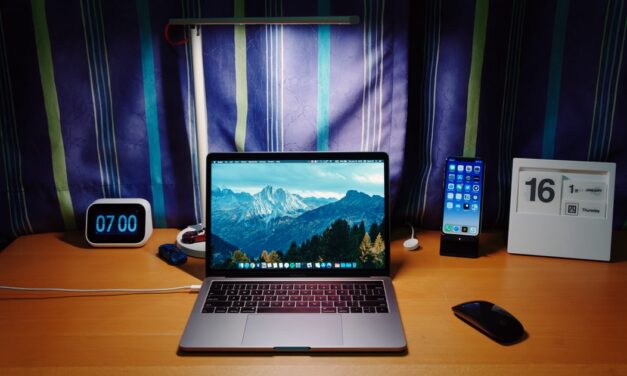 OS SINAIS QUE INDICAM O MOMENTO PARA TROCAR A FONTE DO NOTEBOOK