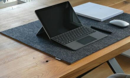 O que é um monitor portátil? Vale a pena investir em um?